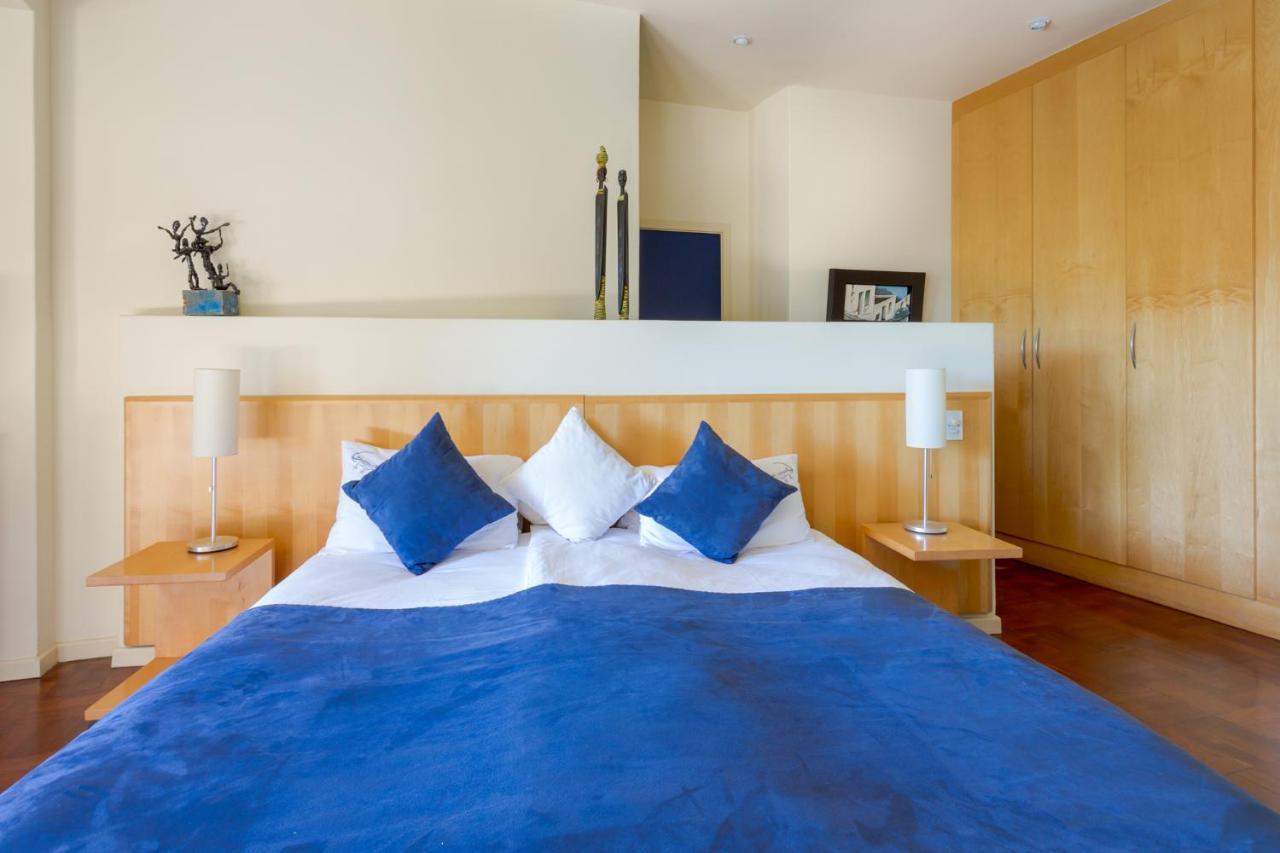 Lezard Bleu Guest House Cape Town Exterior foto